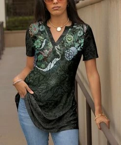 Lily | Black & Green Floral Lace-Print Notch Neck Tunic - Women