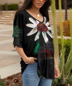 Lily | Black & Green Abstract Daisy Layered-Sleeve V-Neck Tunic - Women