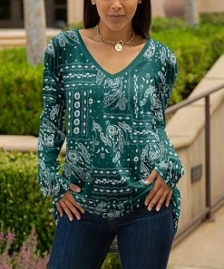 Lily | Teal & White Paisley V-Neck Tunic - Plus