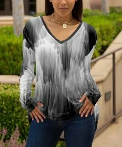 Lily | White & Gray Abstract V-Neck Tunic - Women