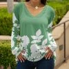 Lily | Green & White Floral V-Neck Long-Sleeve Tunic - Plus