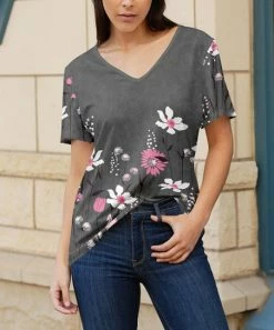 Lily | Gray & Pink Floral V-Neck Short-Sleeve Tunic - Plus