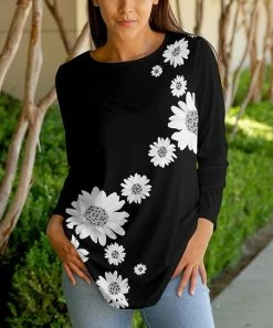 Lily | Black & White Floral Long-Sleeve Tunic - Women