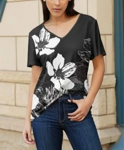 Lily | Black & White Floral Short-Sleeve V-Neck Tunic - Plus