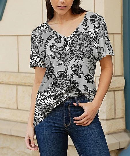 Lily | Black & Gray Floral V-Neck Tunic - Plus 1 Lily | Black & Gray Floral V-Neck Tunic - Plus