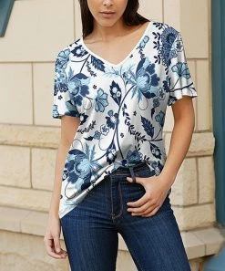Lily | White & Blue Floral Short-Sleeve V-Neck Tunic - Plus