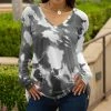 Lily | Gray & White Tie-Dye V-Neck Long-Sleeve Tunic - Women