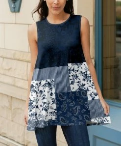 Lily | Navy & White Floral Patchwork Sleeveless Crewneck Tunic - Plus