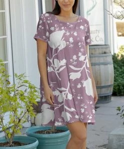 Lily | Mauve & White Floral Shift Dress - Plus