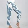 Lily | Light Blue & White Tie-Dye Pocket Leggings - Women