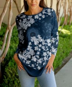 Lily | Navy & White Floral Three-Quarter Sleeve Tunic - Plus