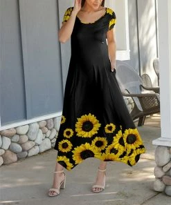 Lily | Black & Yellow Sunflower Short-Sleeve Maxi Dress - Women