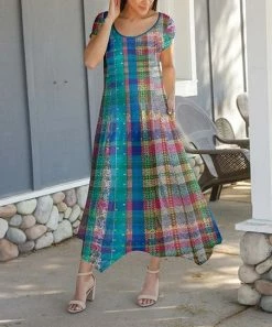 Lily | Teal & Pink Plaid Handkerchief-Hem Short-Sleeve Maxi Dress - Women