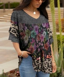 Lily | Gray & Purple Floral Leopard Ruffle-Sleeve V-Neck Tunic - Women & Plus