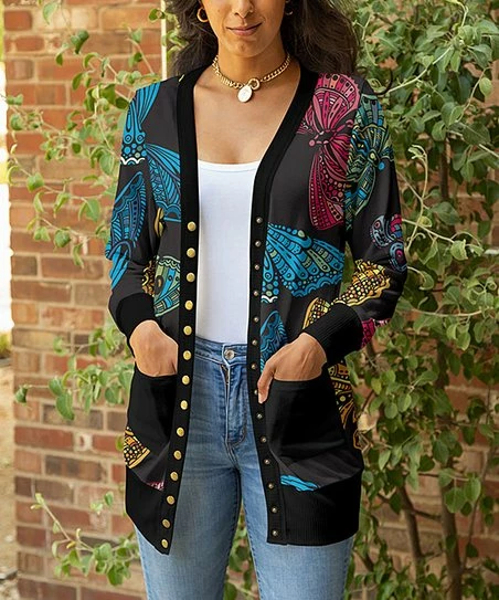 Lily | Gray & Pink Dragonfly Pocket Snap-Up Cardigan - Plus 1 Lily | Gray & Pink Dragonfly Pocket Snap-Up Cardigan - Plus