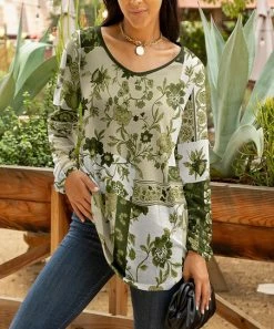 Lily | Green & White Floral V-Neck Long-Sleeve Tunic - Women & Plus