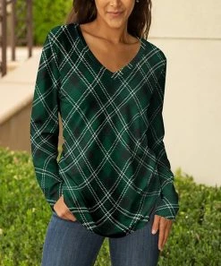 Lily | Green & White Plaid V-Neck Long-Sleeve Tunic - Women & Plus