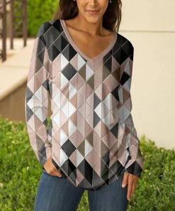 Lily | Beige & Gray Geometric V-Neck Long-Sleeve Tunic - Women