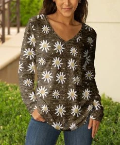 Lily | Brown & White Daisy V-Neck Tunic - Women