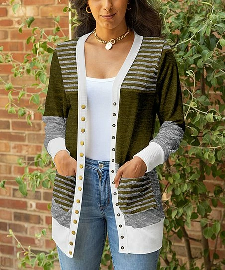 Lily | Green & Gray Patchwork Pocket Snap Cardigan - Plus 1 Lily | Green & Gray Patchwork Pocket Snap Cardigan - Plus