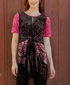 Lily | Black & Rose Color Block Velvet Tie-Front Short-Sleeve Keyhole Tunic - Women & Plus