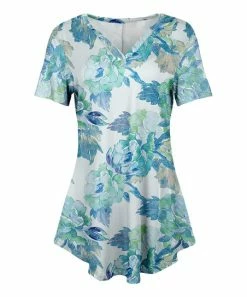Lily | White & Blue Floral Short-Sleeve Short-Sleeve V-Neck Tunic - Plus