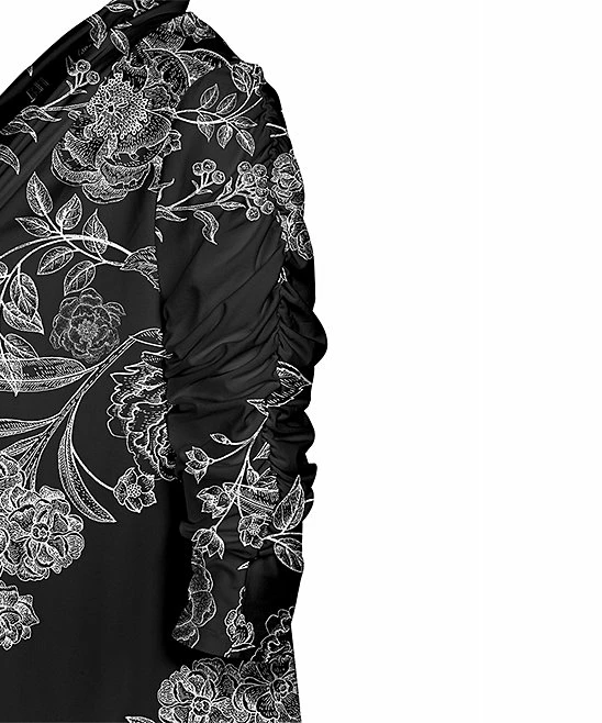 Lily | Black & White Rose Drawing Ruched Half-Sleeve Open Cardigan - Plus 2 Lily | Black & White Rose Drawing Ruched Half-Sleeve Open Cardigan - Plus - Image 2