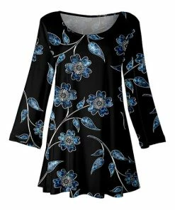 Lily | Black & Blue Three-Quarter Sleeve Scoop Neck Tunic - Women & Plus