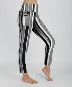 Lily | White & Black Houndstooth Stripe High-Waist Pocket Leggings - Women