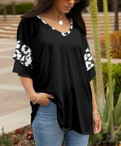 Lily | Black & White Leopard Ruffle-Sleeve V-Neck Tunic - Women & Plus