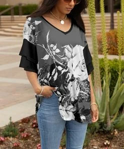 Lily | Gray & Black Rose Layered-Sleeve V-Neck Tunic - Women
