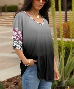 Lily | Magenta & Gray Ombré Tropical Floral V-Neck Tunic - Women