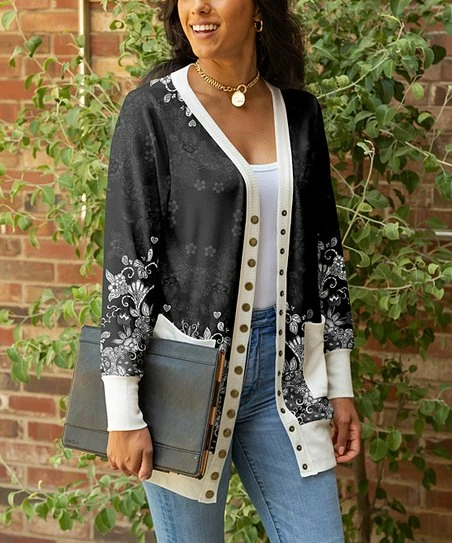 Lily | Gray & White Floral Pocket Snap-Up Cardigan - Plus 1 Lily | Gray & White Floral Pocket Snap-Up Cardigan - Plus