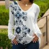 Lily | White & Blue Medallion V-Neck Long-Sleeve Tunic - Women