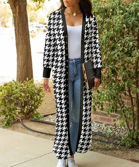 Lily | White & Black Houndstooth Snap Button-Up Duster - Women 1 Lily | White & Black Houndstooth Snap Button-Up Duster - Women